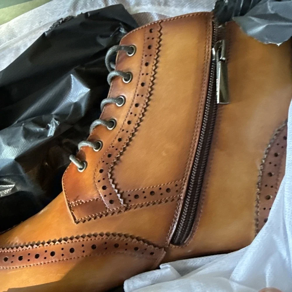 GIFENNSE Men's Wingtip Dress Boots Brown Size 12 Lace-Up Ankle Boots New Box